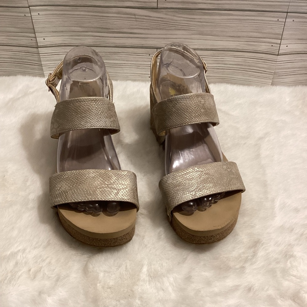 Women’s Volatile Wedge Open Toe Sandals Size 9